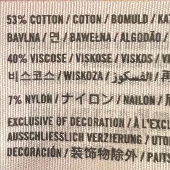 Hollister Crewneck Icon Sweater - Picture 9 of 11